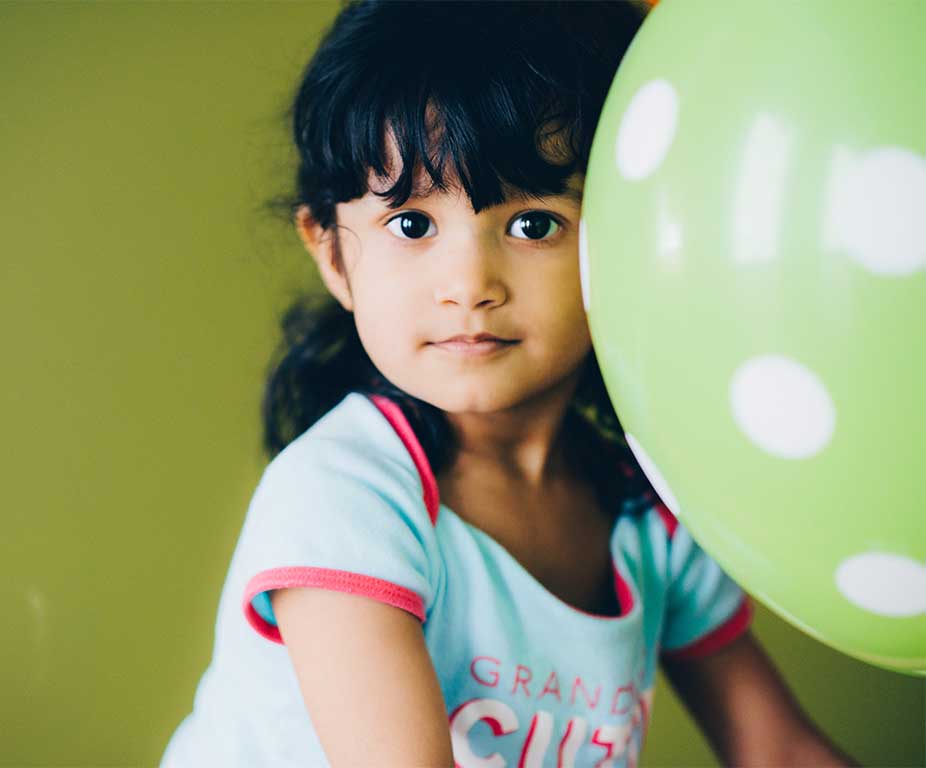 Image - Girl with balloon